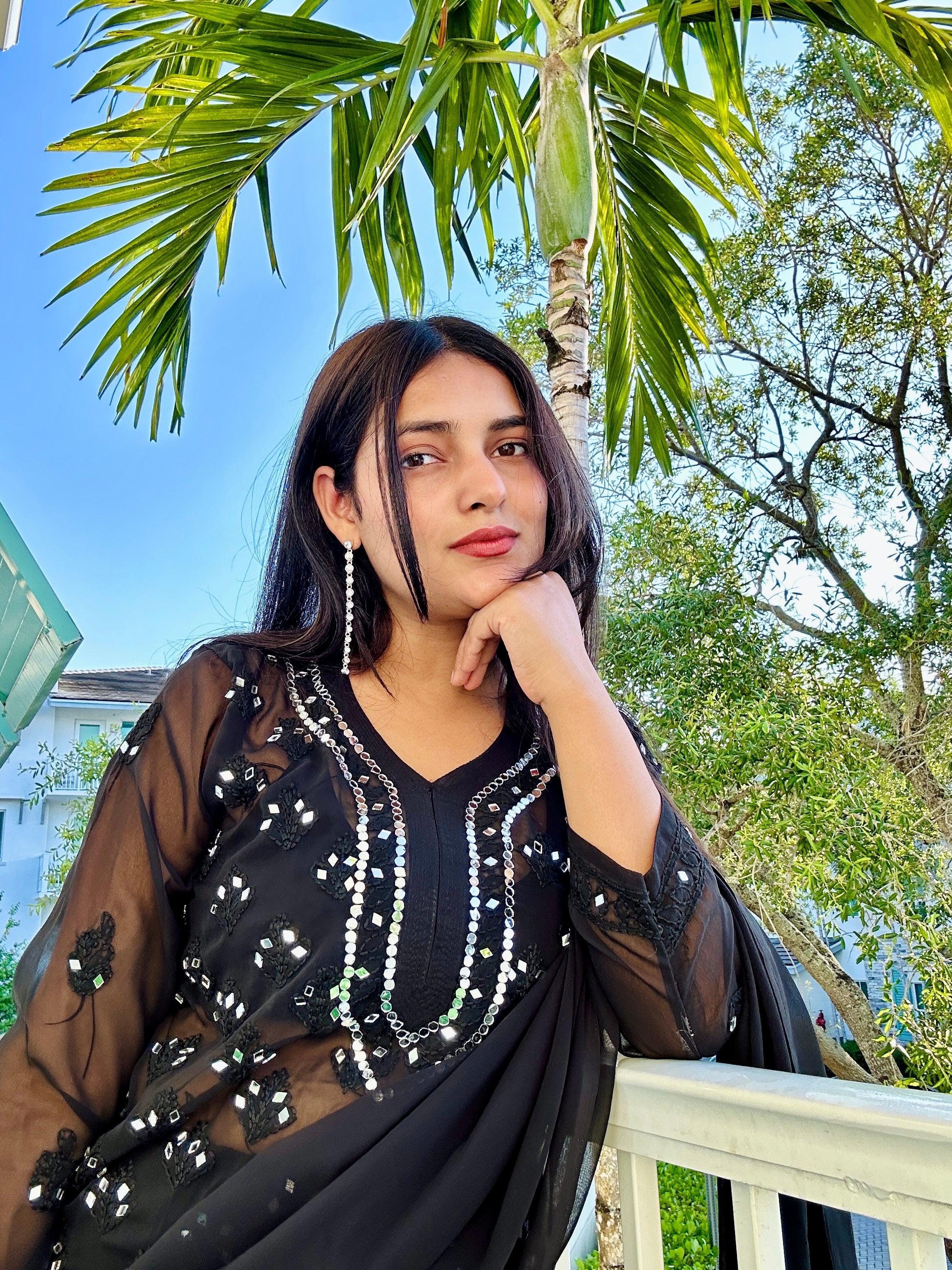 Black Chikankari Elegance Ombré Mirror Booti Jaal Set - Kurti, Sharara & Dupatta - Inayakhan Shop 