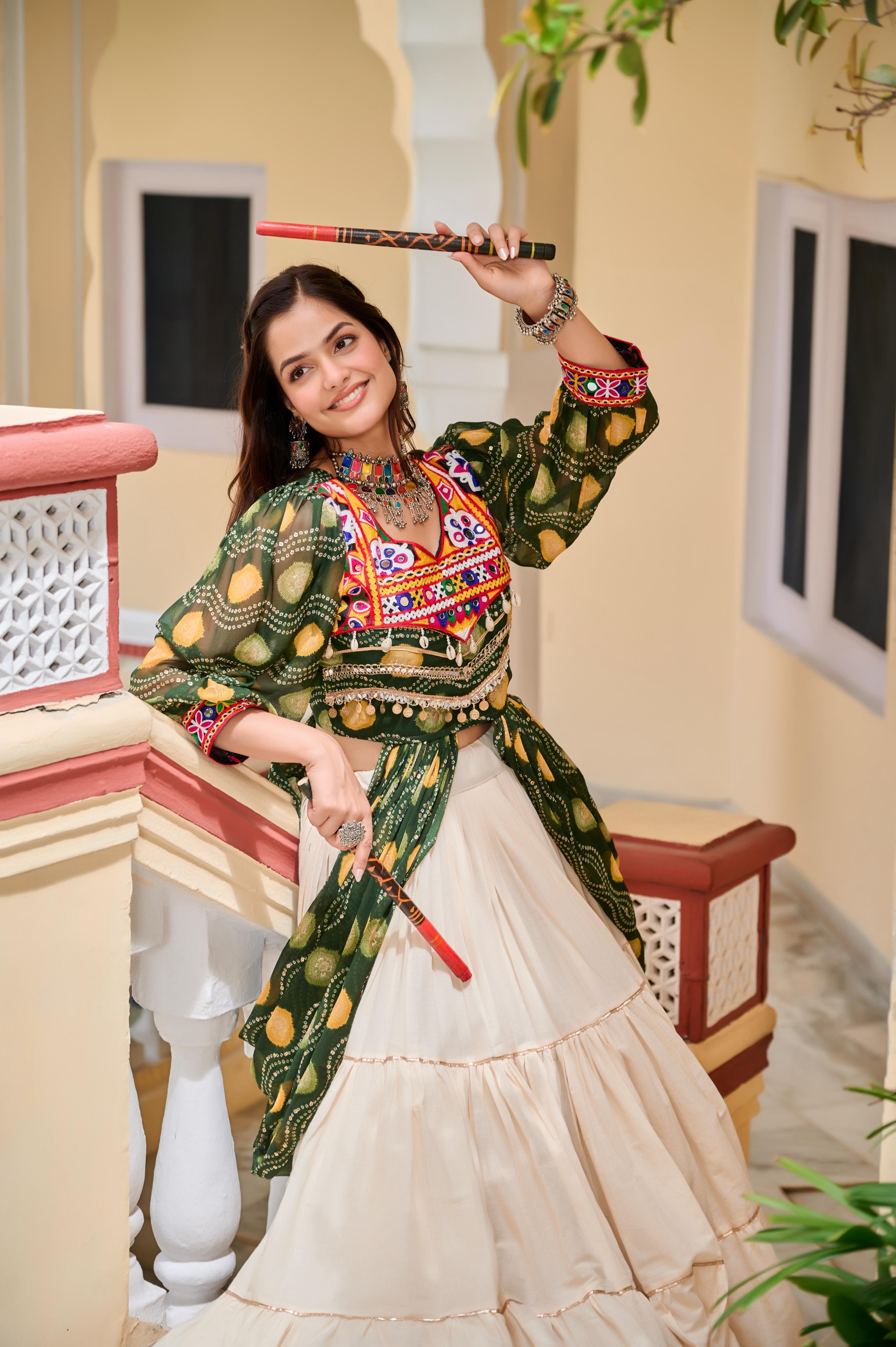 Green Authentic Gamthi Work Garba Navratri Chaniya Choli with Shrug