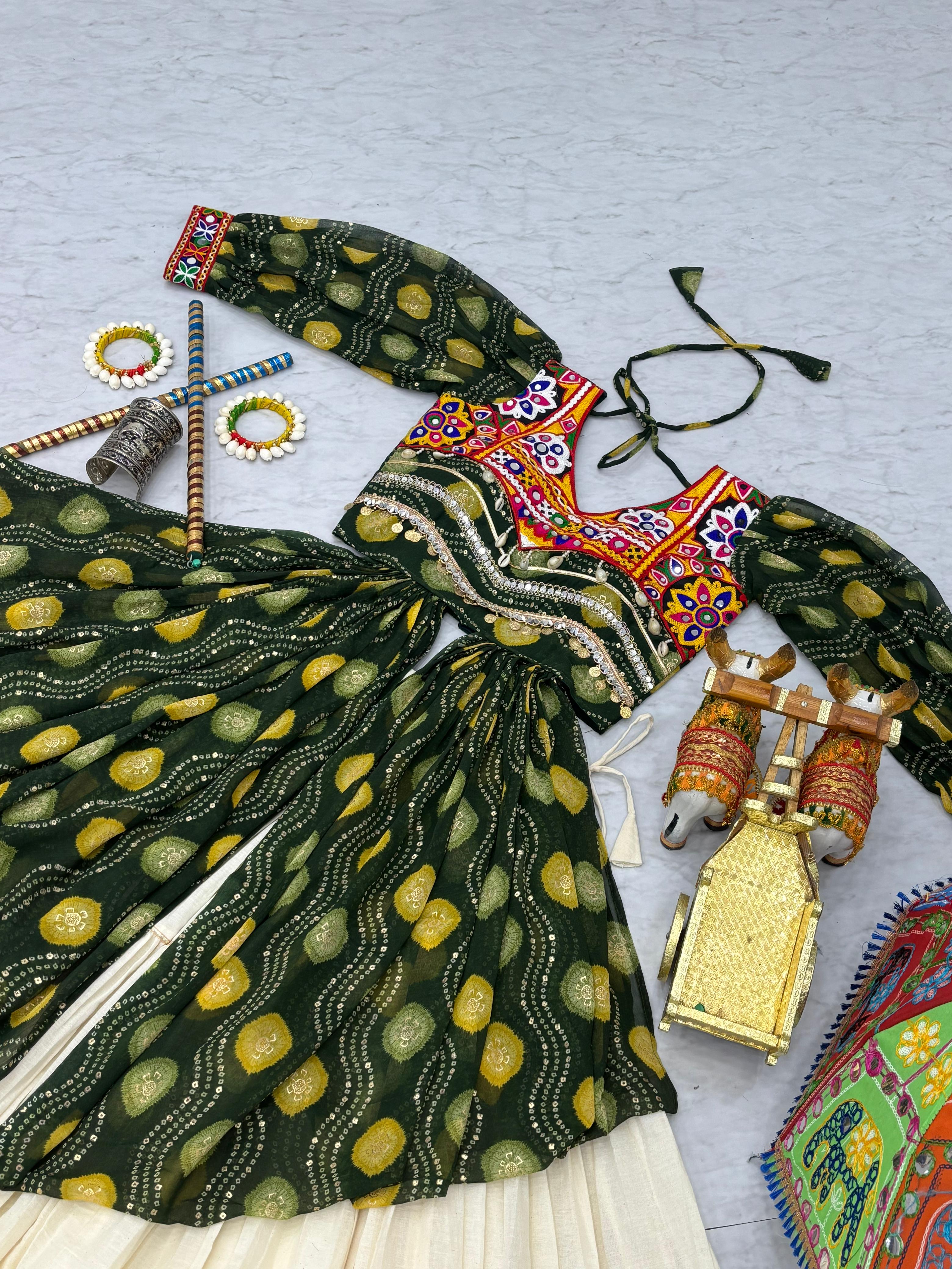 Green Authentic Gamthi Work Garba Navratri Chaniya Choli with Shrug