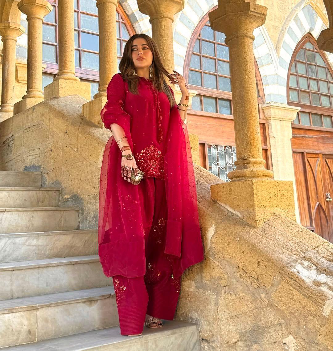 Red Elegant Embroidered Crepe Silk Farshi Salwar Kameez | Ready to Wear