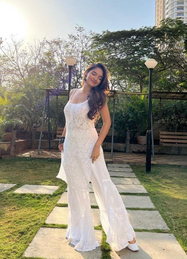 White Viscose Strappy Chikankari Handwork Short Kurti , Viscose Sharara, Chiffon Dupatta - Inayakhan Shop 